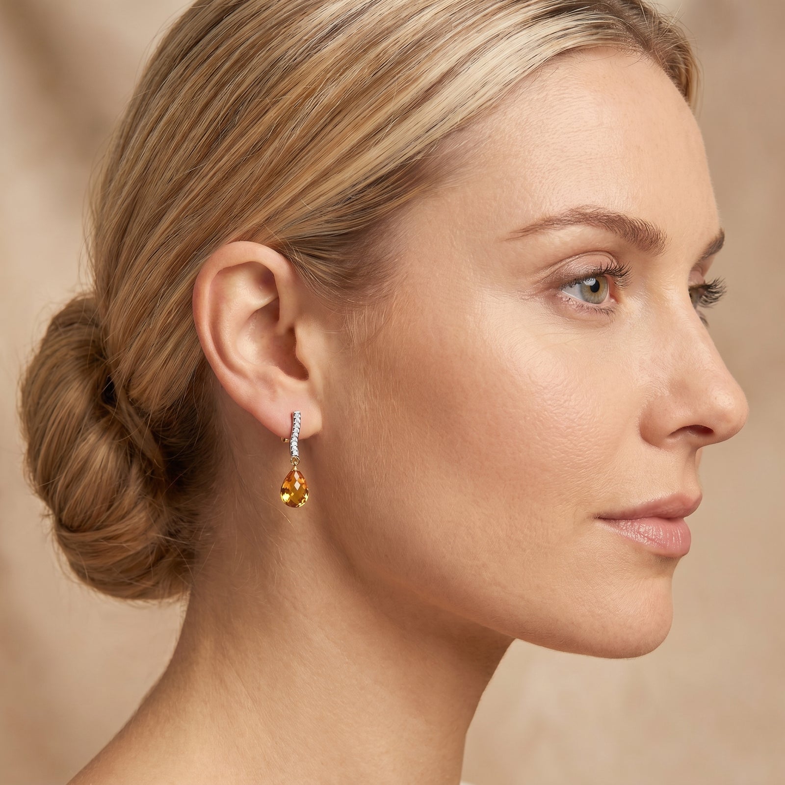 Yellow Gold Earrings Amethyst 10K — Dorotea