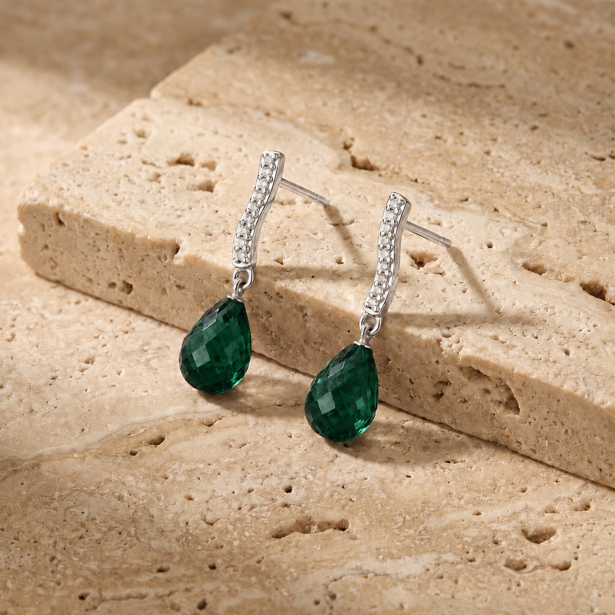 White Gold Earrings Garnet 10K — Dorotea