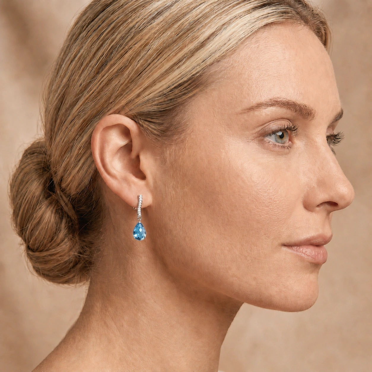 White Gold Earrings Blue Topaz 10K — Dorotea