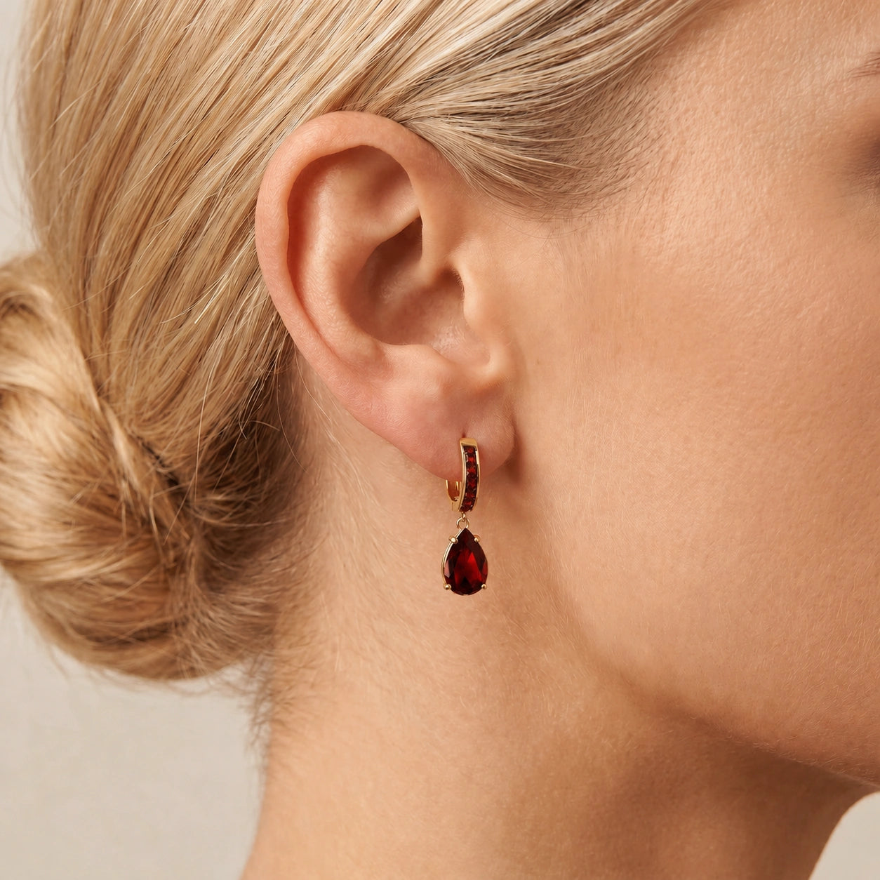 Yellow Gold Garnet — Mariaclementina