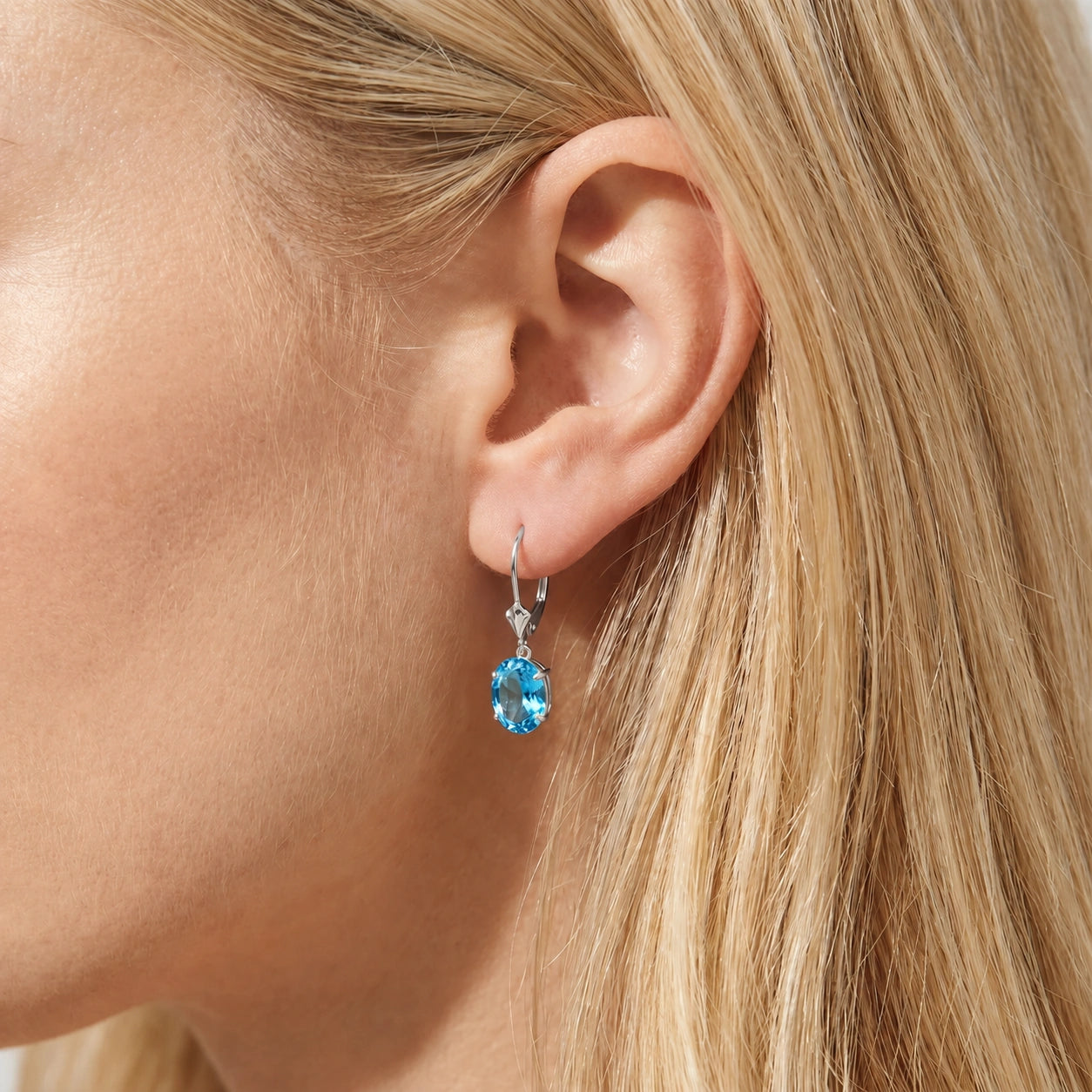 White Gold Blue Topaz — Mariacleofe