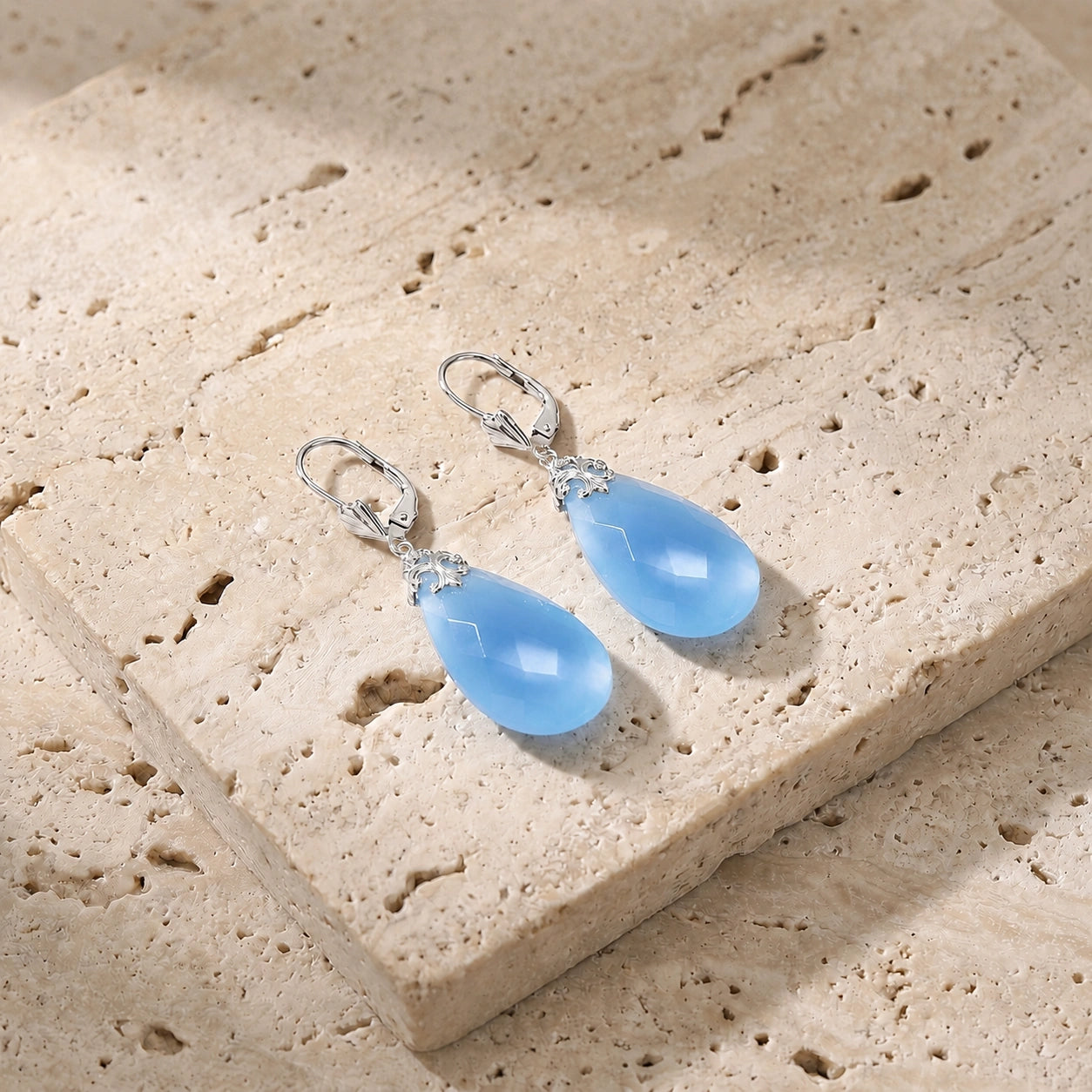 White Gold Blue Chalcedony — Mariacolomba