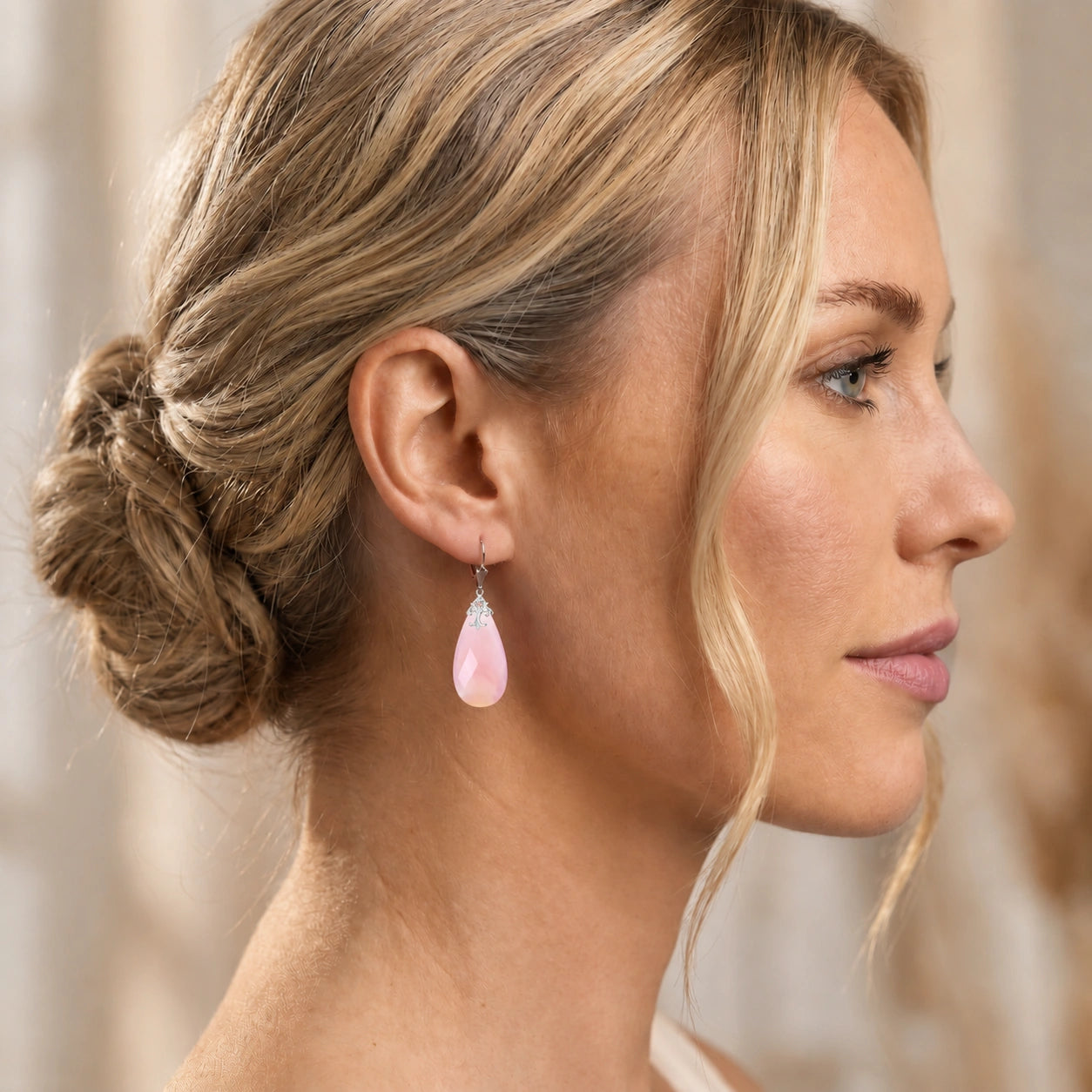 White Gold Pink Chalcedony — Mariacolomba