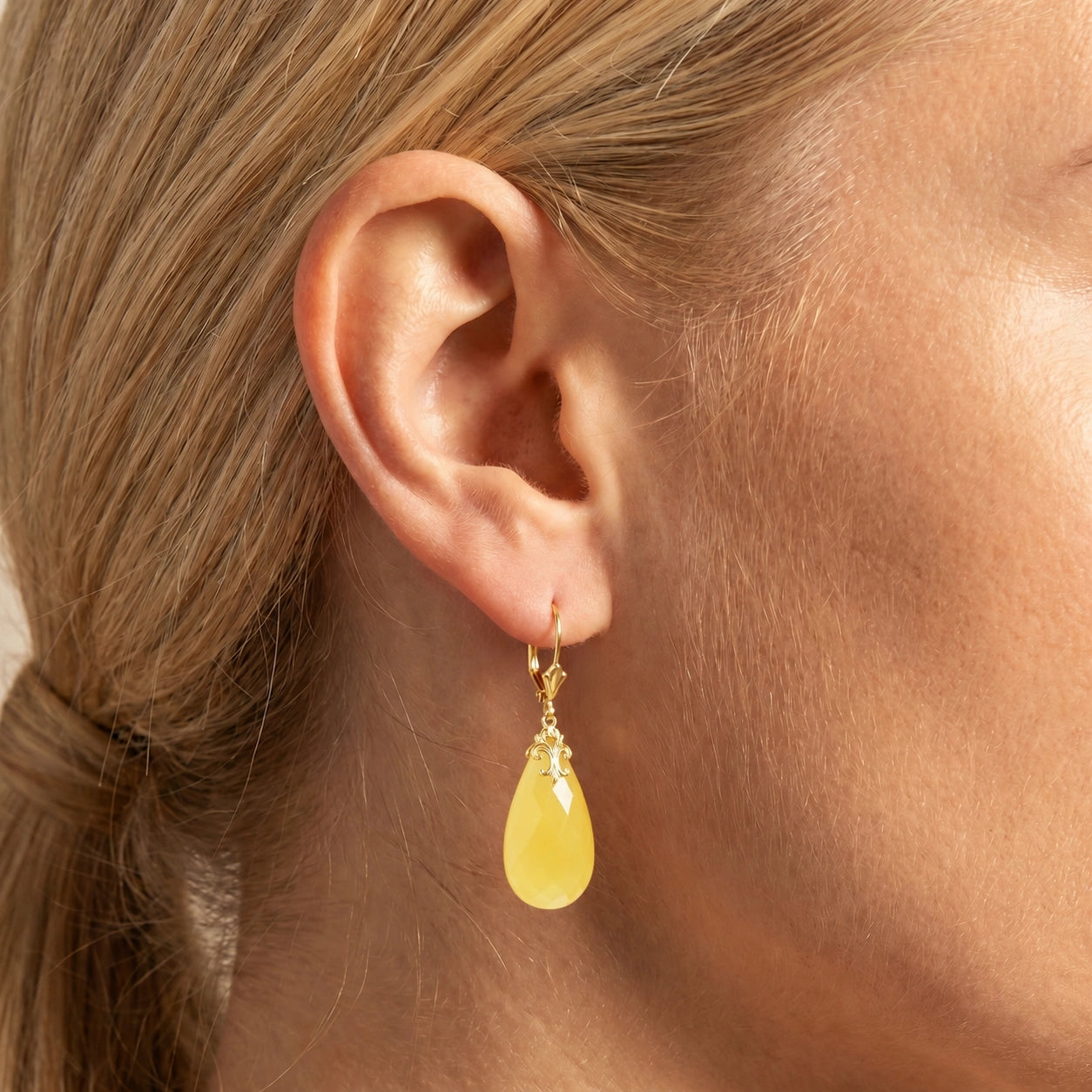 Yellow Gold Yellow Onyx — Mariacolomba