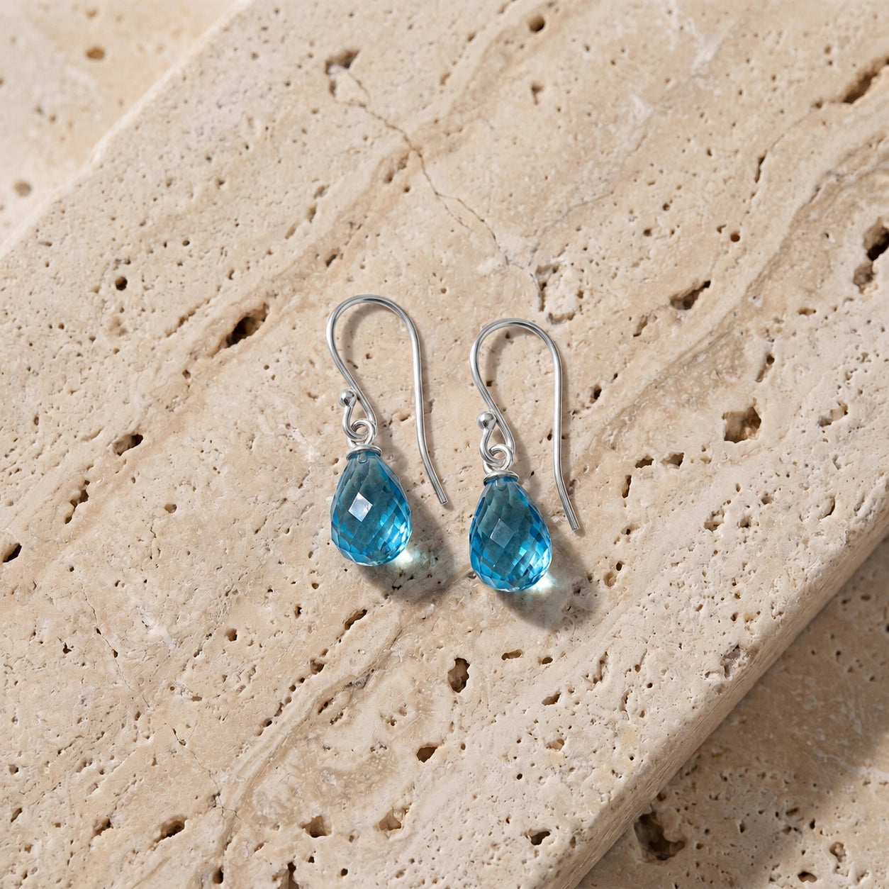 White Gold Blue Topaz — Mariacolombina