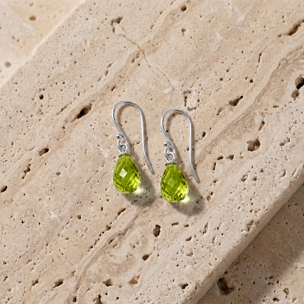 White Gold Peridot — Mariacolombina