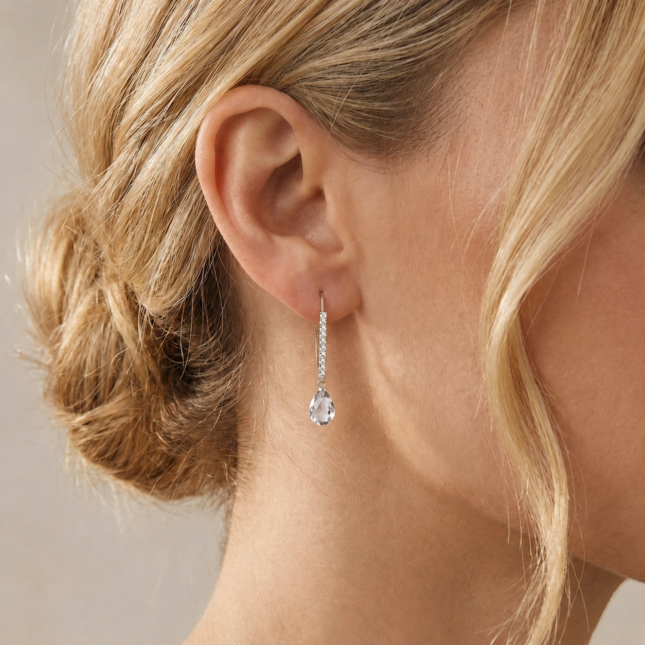 White Gold White Topaz & Diamond — Mariacrocifissa