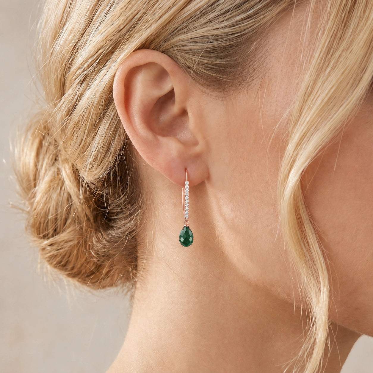 Rose Gold Heritage Earrings Emerald 10K — Angela