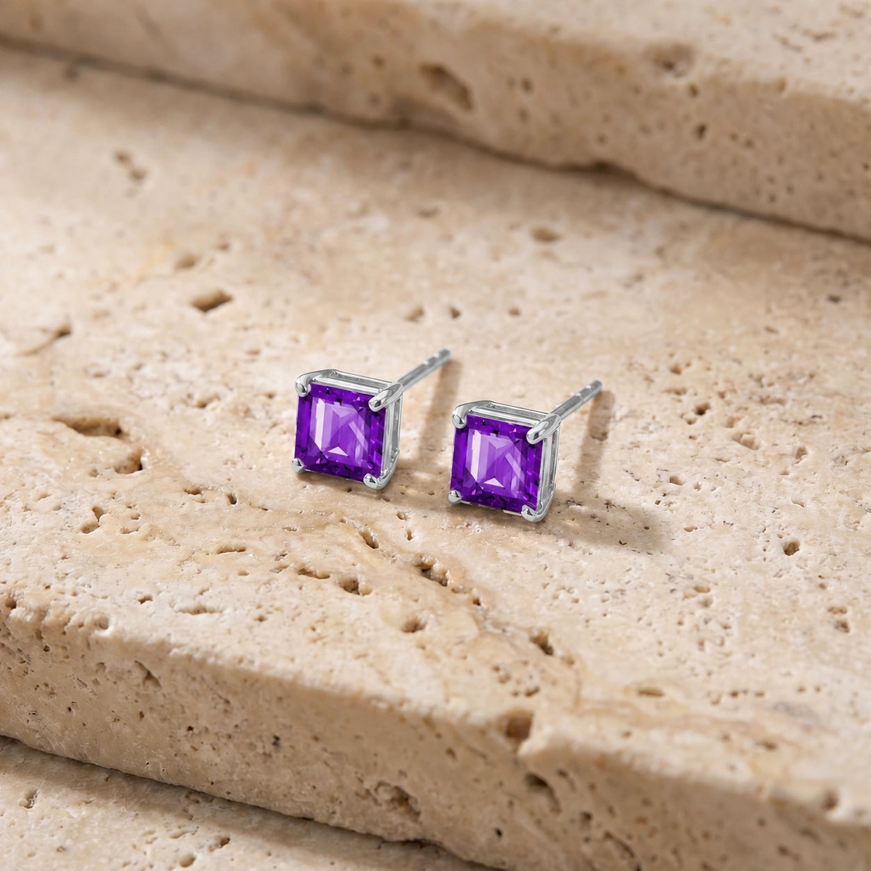White Gold Amethyst — Mariacunegonda