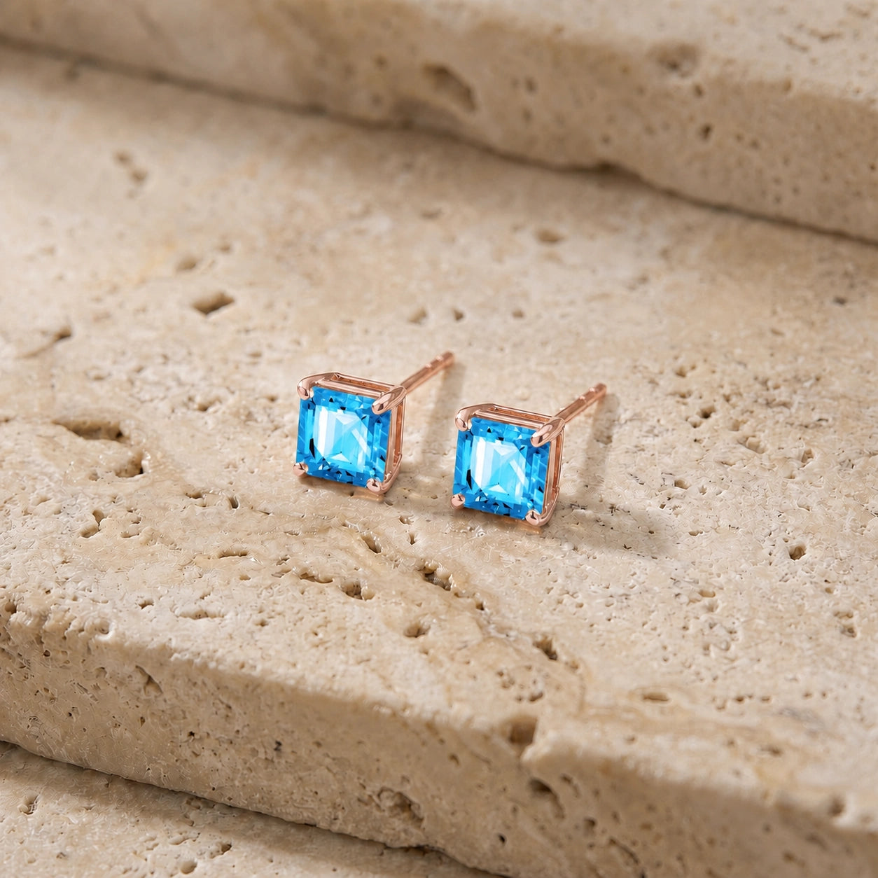 Rose Gold Blue Topaz — Mariacunegonda