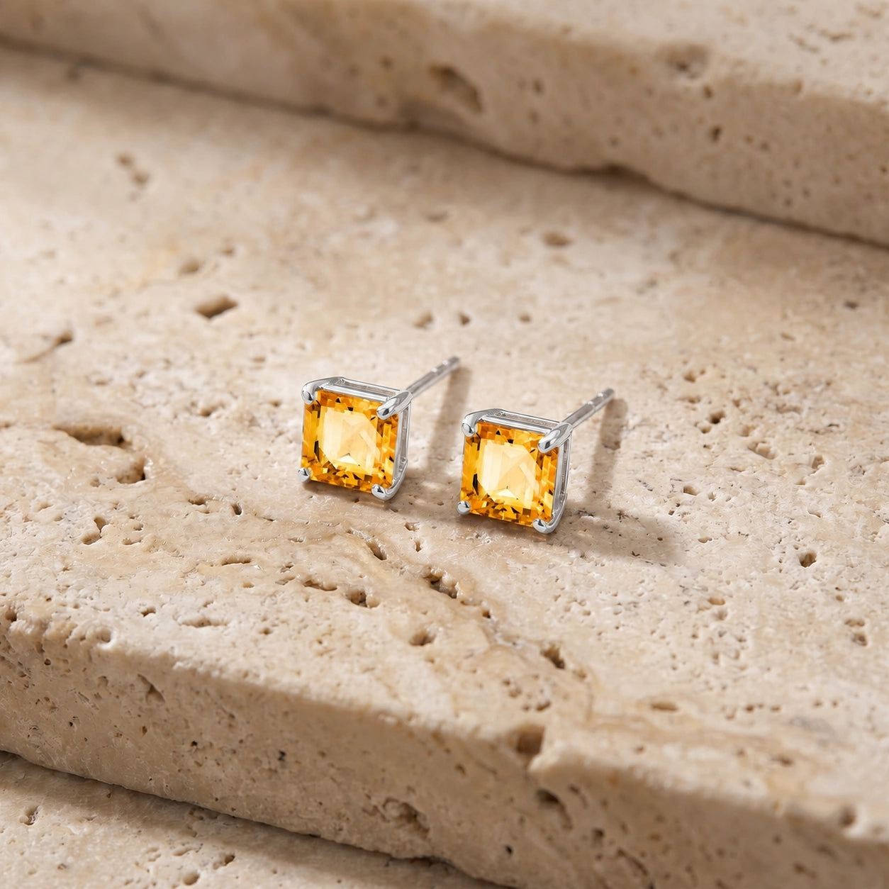 White Gold Citrine — Mariacunegonda
