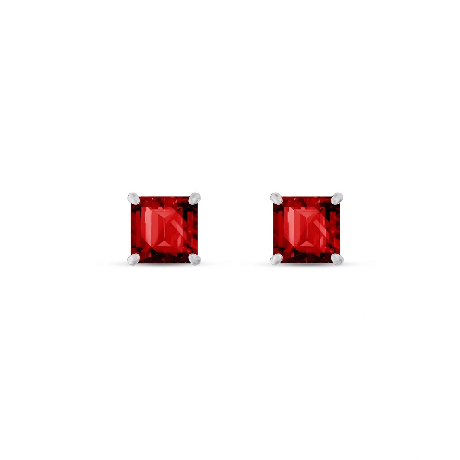 White Gold Garnet — Mariacunegonda