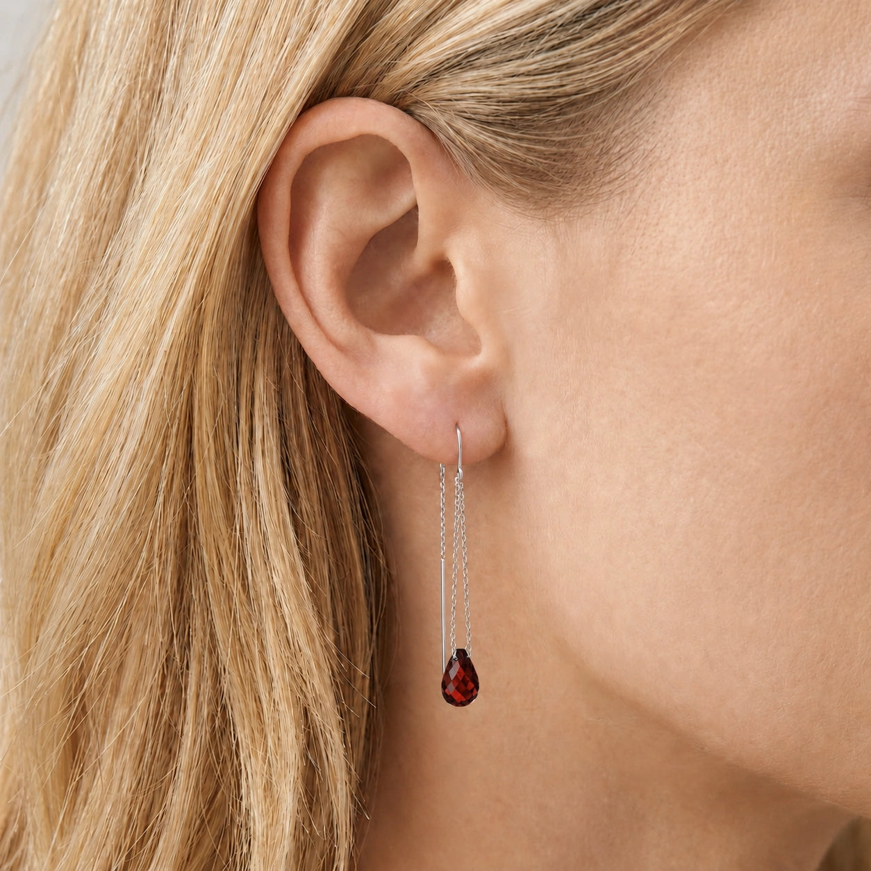 White Gold Garnet — Mariadafne