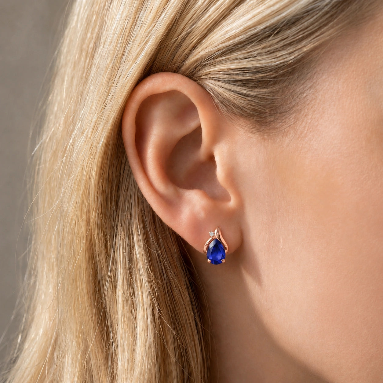 Rose Gold Belle Stud Earrings Sapphire 10K — Elide