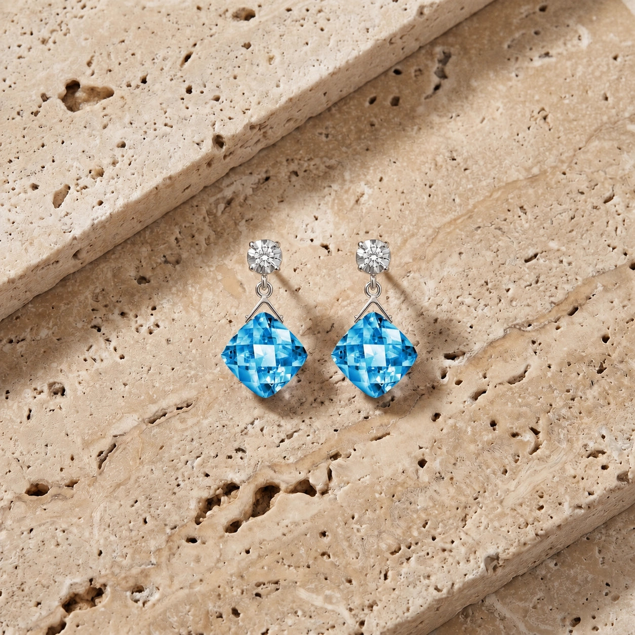 White Gold Diamond & Blue Topaz — Mariadelia