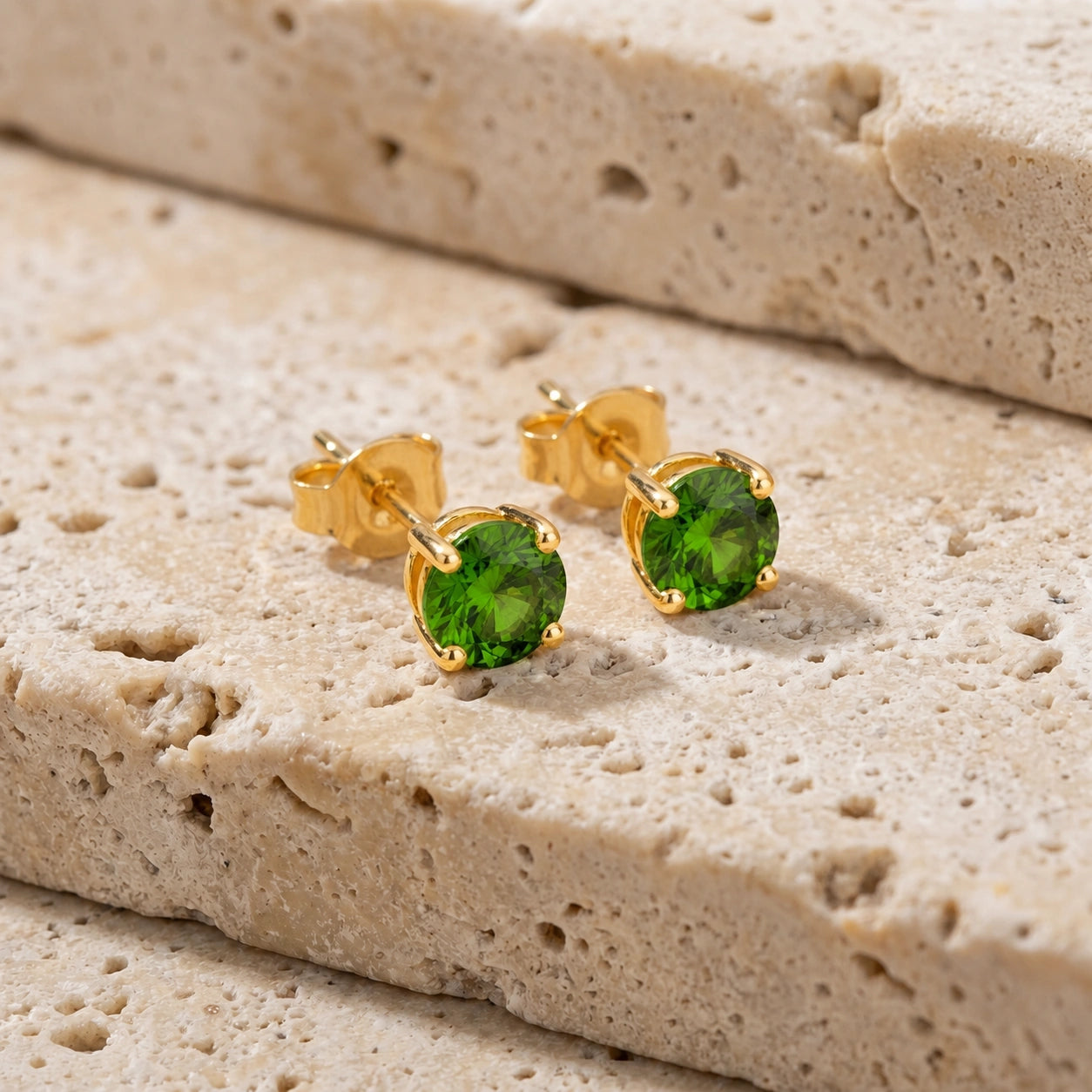 Yellow Gold Petal Earrings Diamond 10K — Daniela