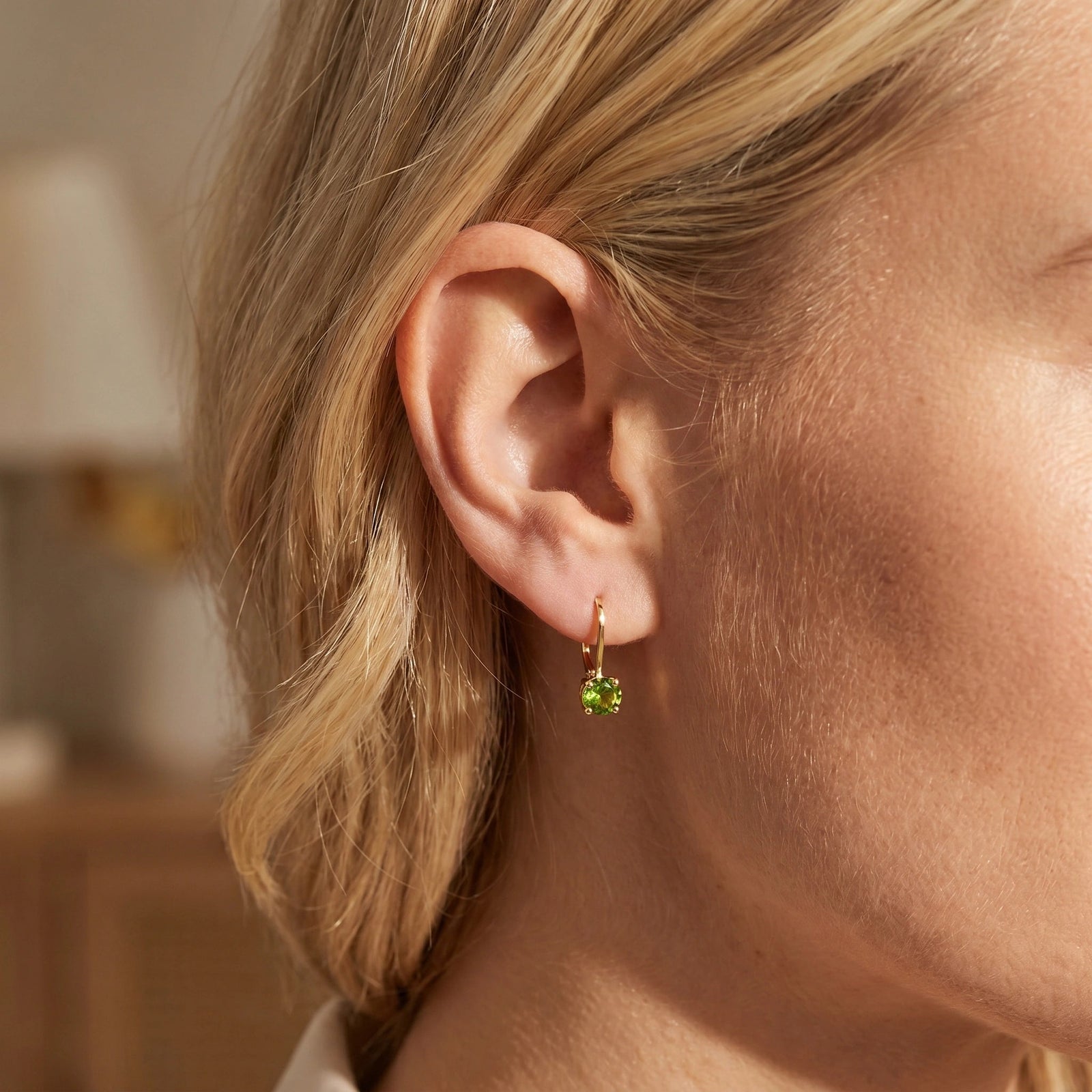 Yellow Gold Belle Earrings Diamond 10K — Albertina