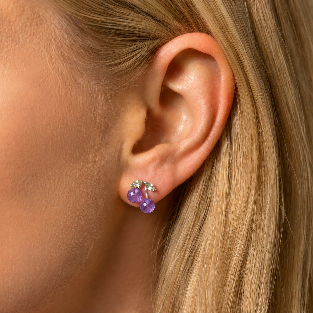 White Gold Peridot & Amethyst — Mariadiodata