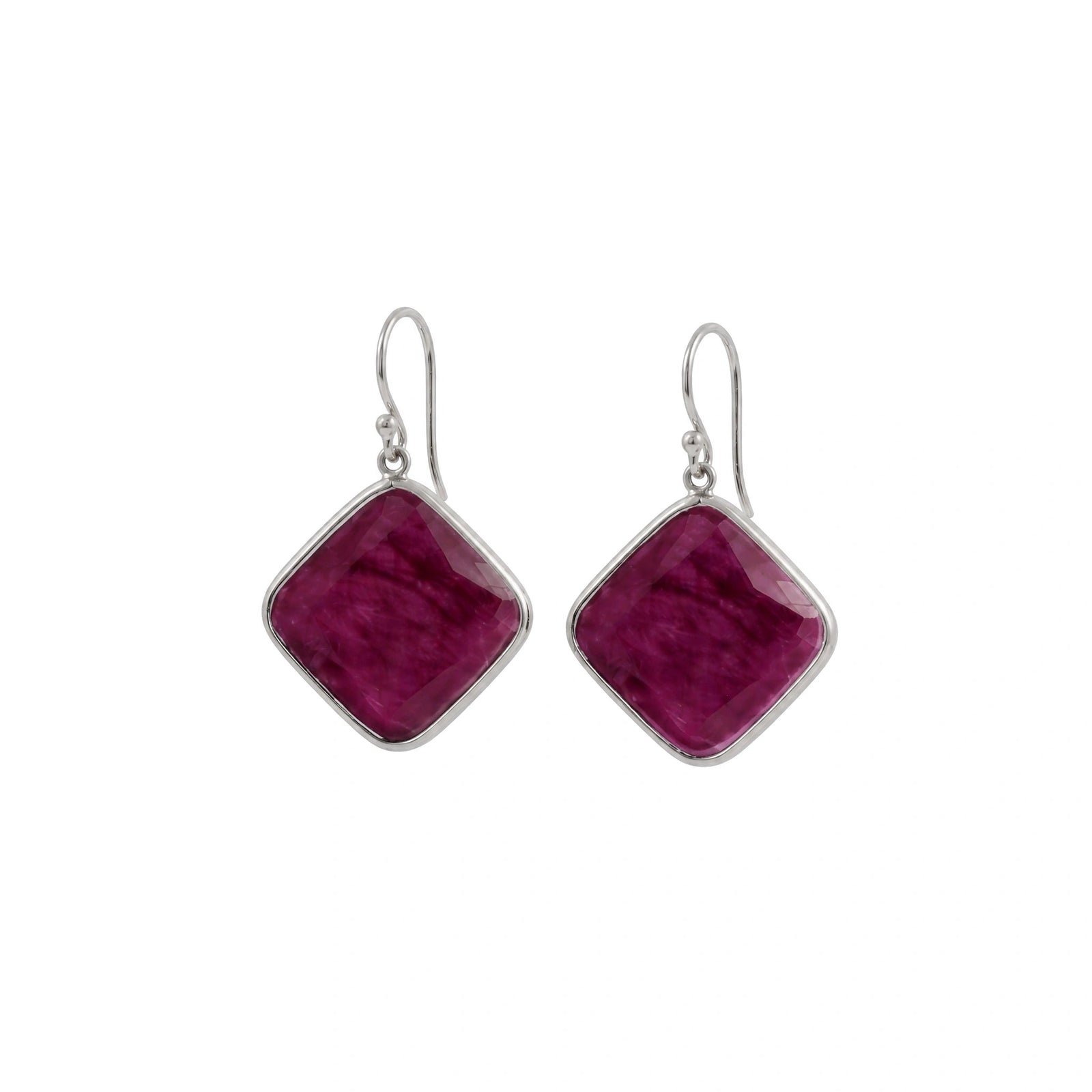 White Gold Ruby — Mariadomitilla