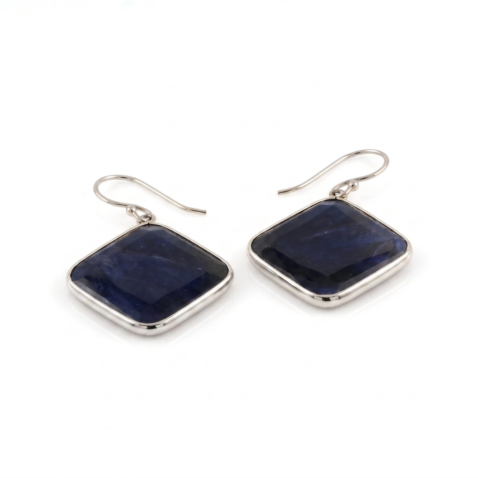 White Gold Sapphire — Mariadomitilla