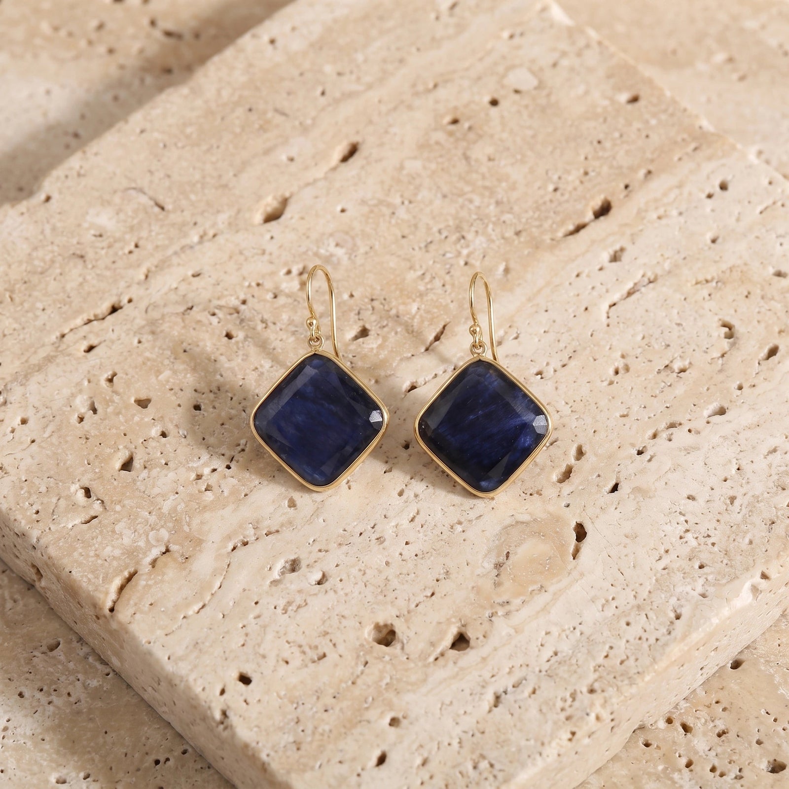 Yellow Gold Sapphire — Mariadomitilla