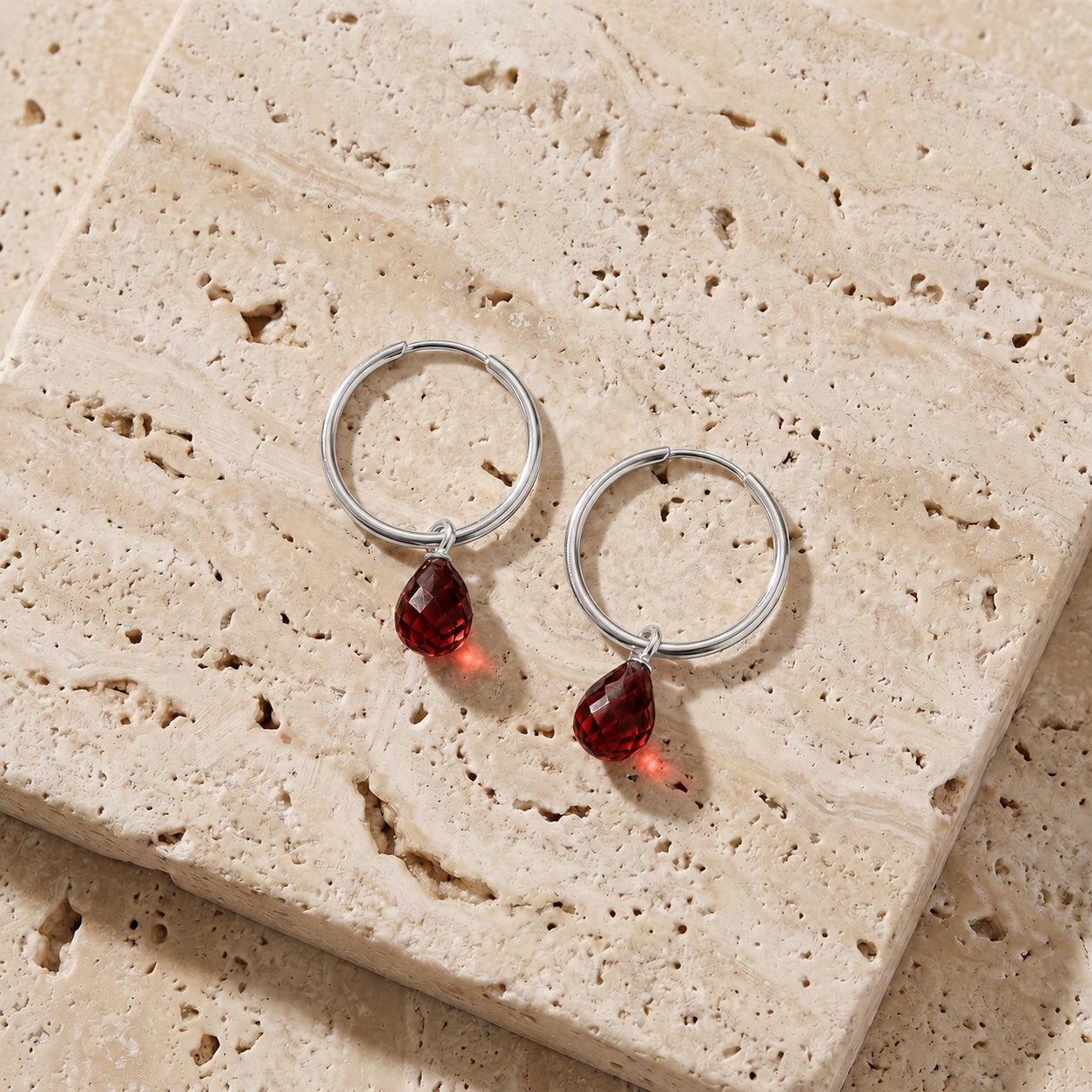 White Gold Earrings Garnet 10K — Marisa