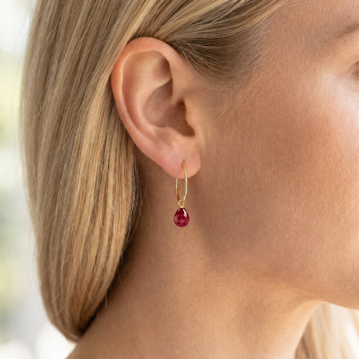 Yellow Gold Earrings Ruby 10K — Marisa