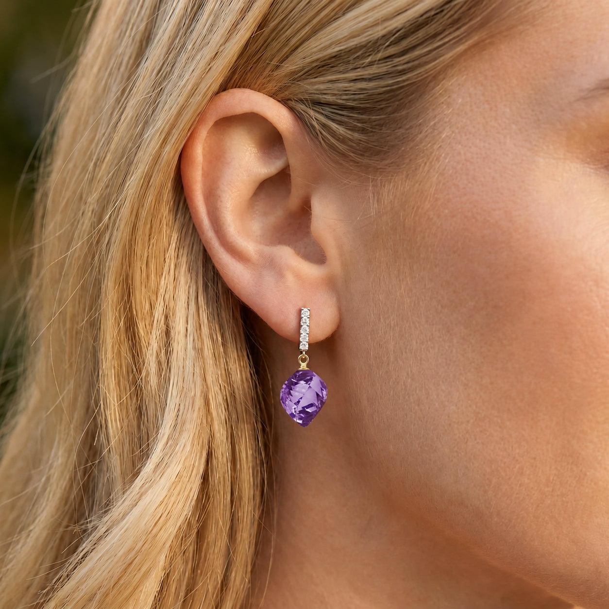 Yellow Gold Earrings Amethyst 10K — Ofelia