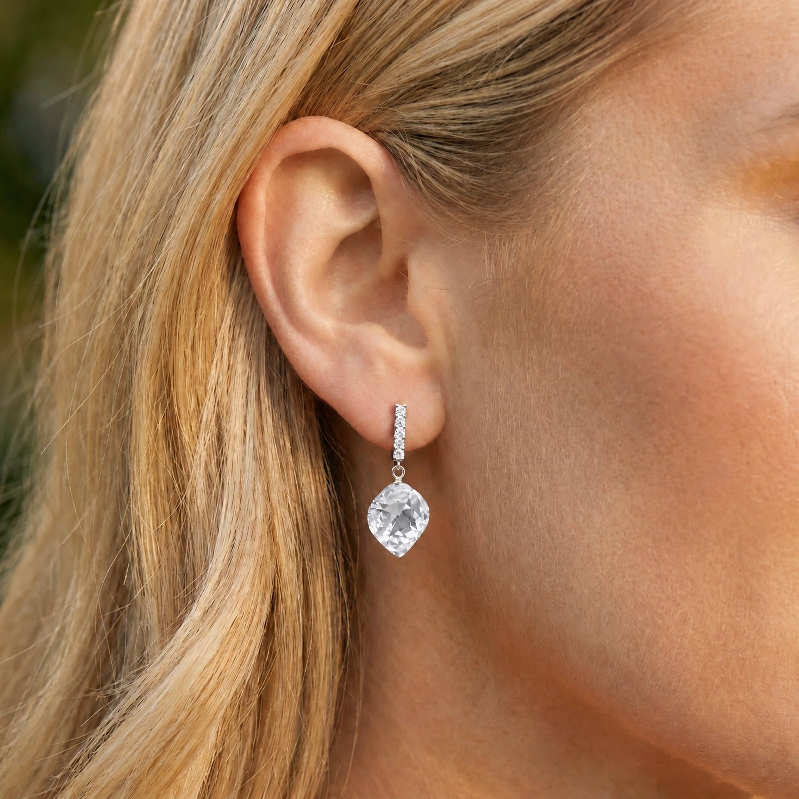 White Gold Earrings White Topaz 10K — Ofelia