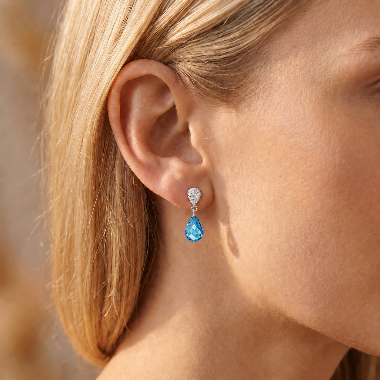 White Gold Earrings Pink Topaz 10K — Enrichetta