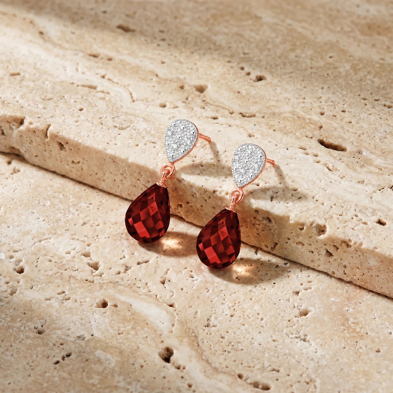 Rose Gold Earrings Garnet 10K — Enrichetta