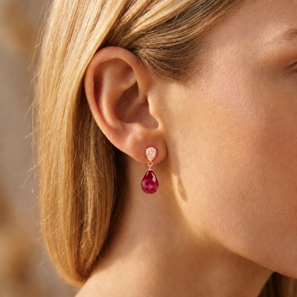 Rose Gold Earrings Emerald 10K — Enrichetta