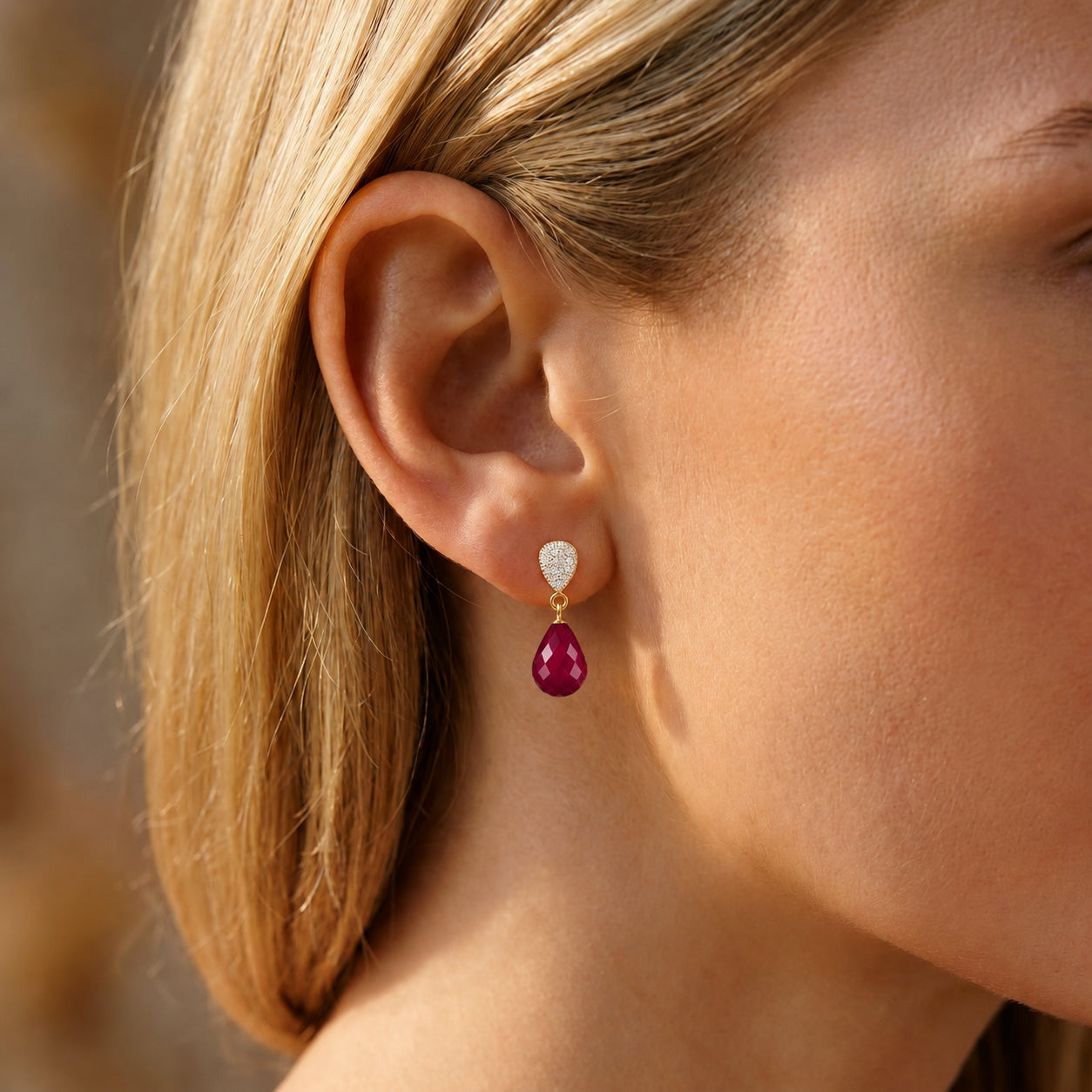 Yellow Gold Earrings Emerald 10K — Enrichetta