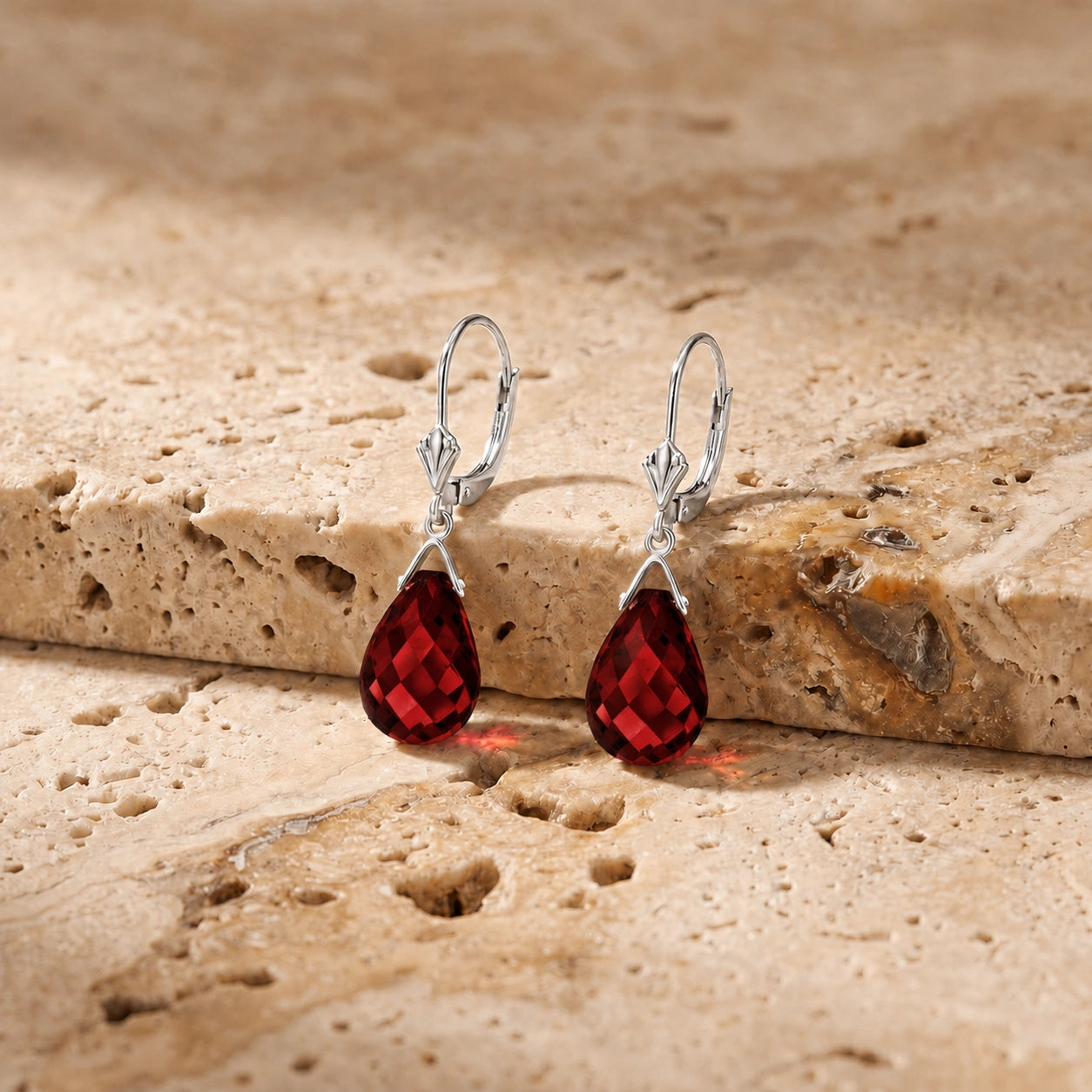White Gold Garnet — Mariaebe