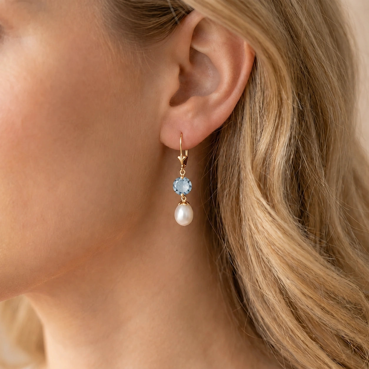 Yellow Gold Eternal Earrings Pearl 10K — Florinda