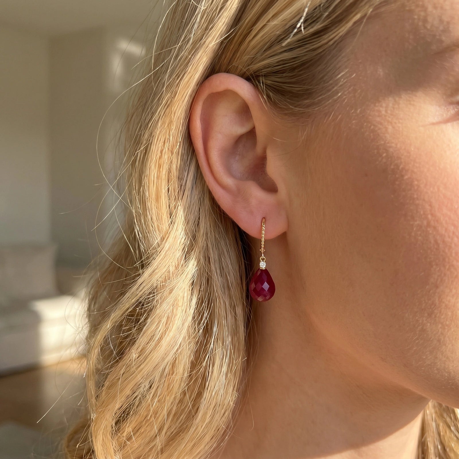 Yellow Gold Ruby & Diamond — Mariaelena