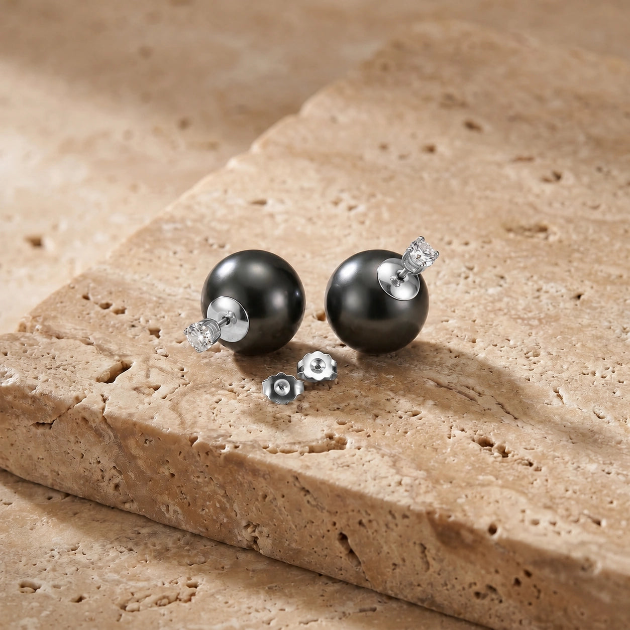 White Gold Celeste Earrings Pearl 10K — Sibilla