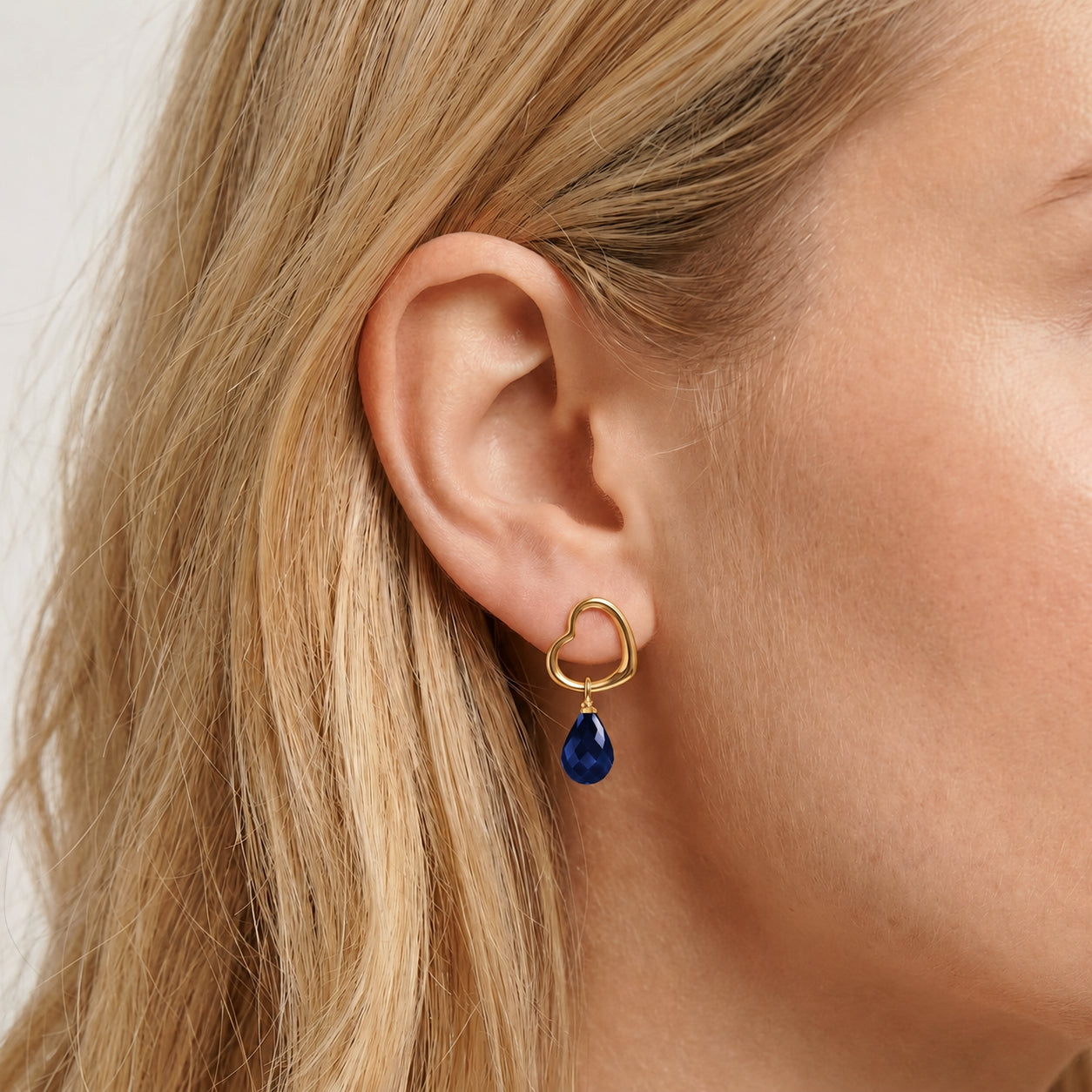 Yellow Gold Earrings Emerald 10K — Fiordaliso