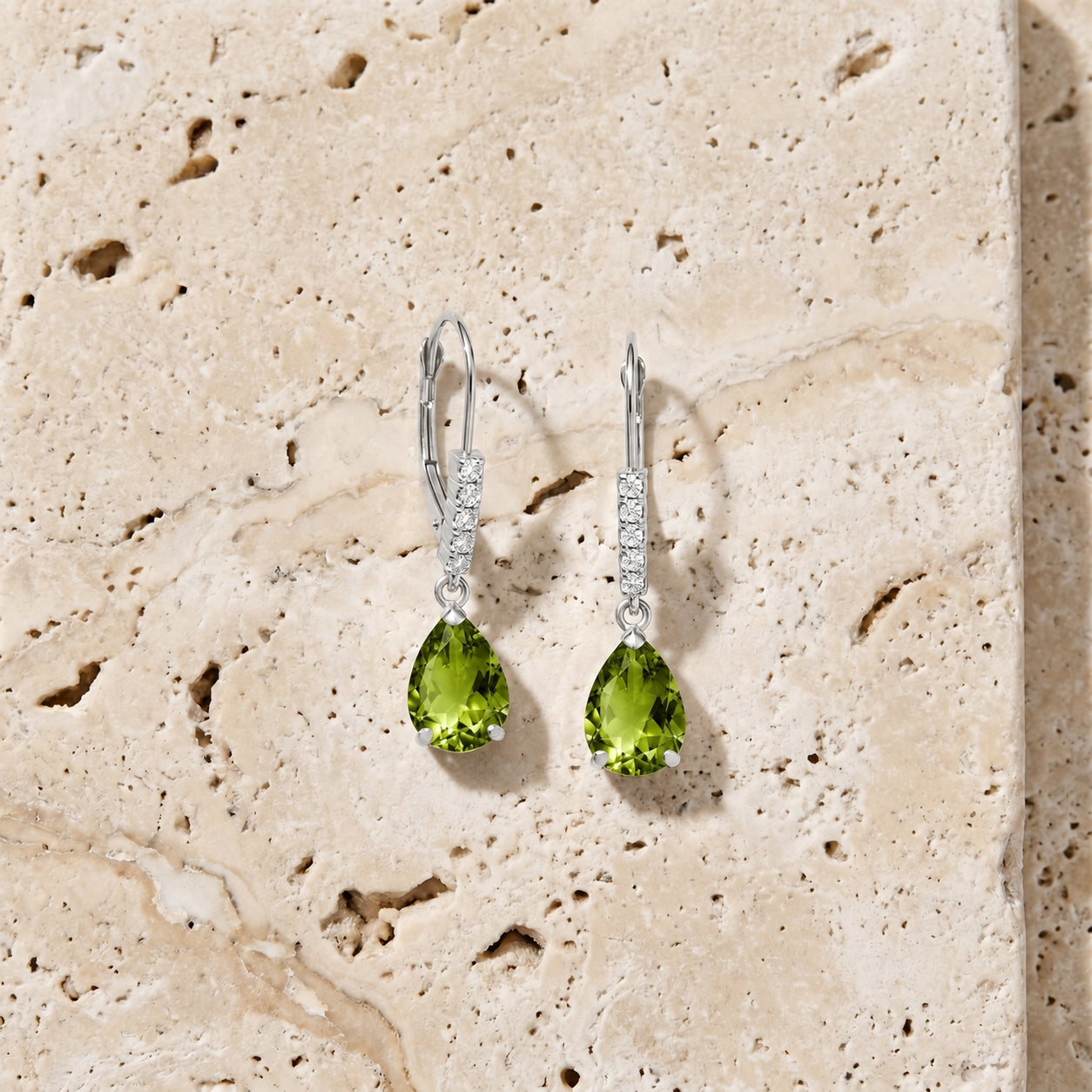 White Gold Petal Earrings Peridot 10K — Immacolata