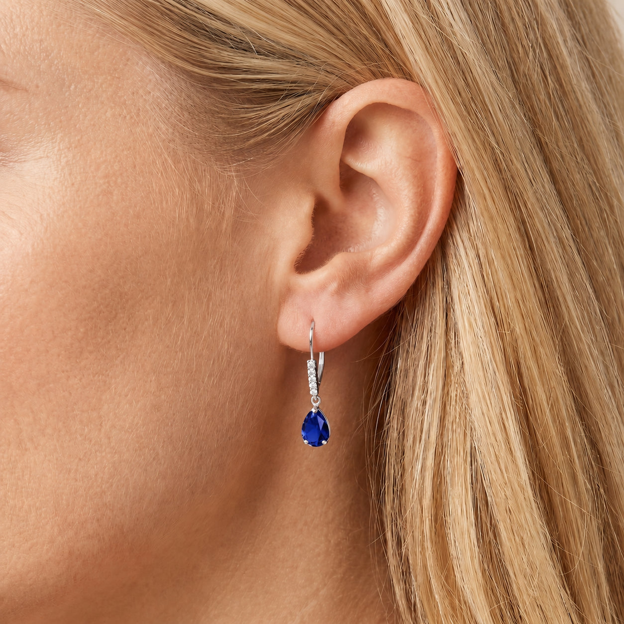 White Gold Petal Earrings Sapphire 10K — Immacolata