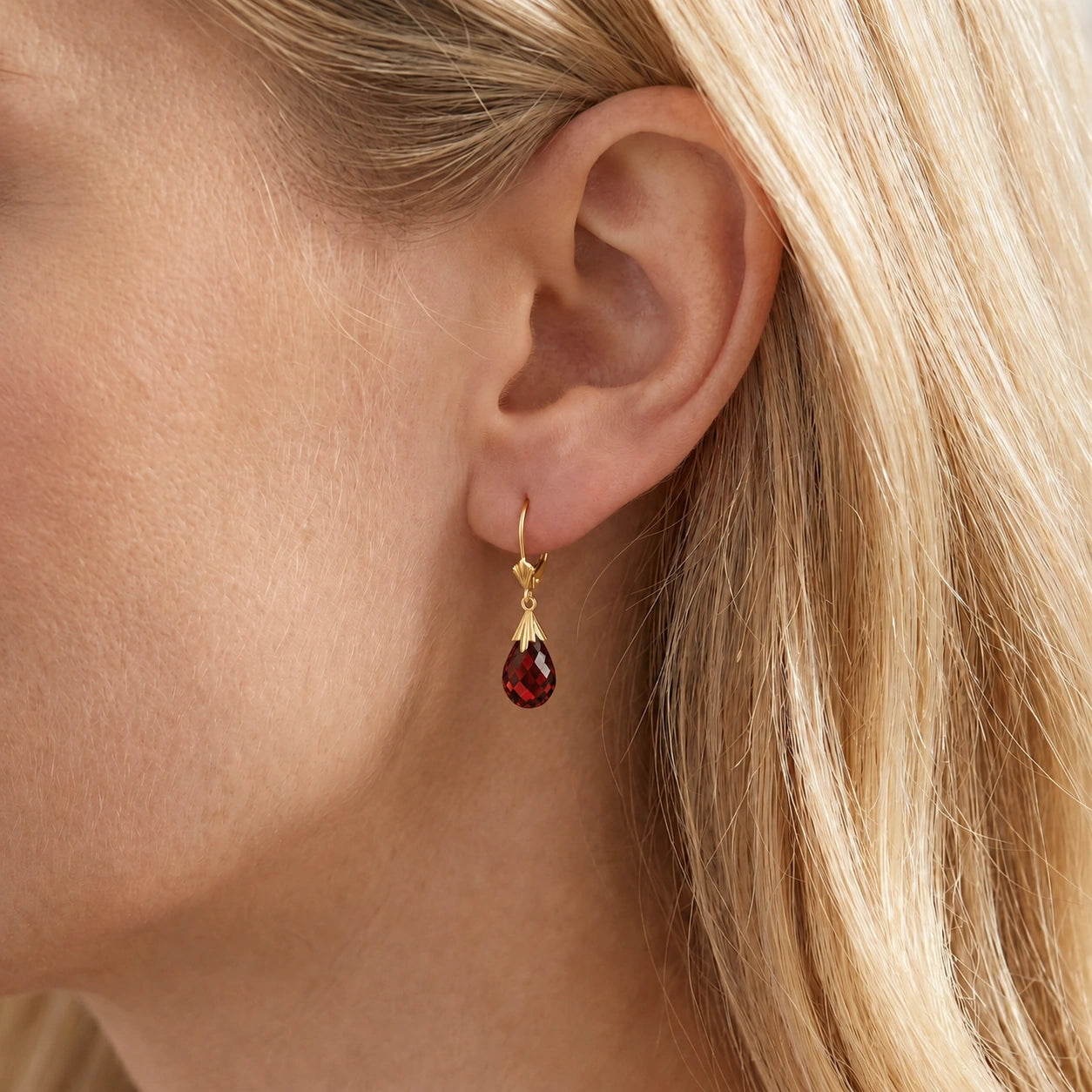 Yellow Gold Garnet — Mariaelvira