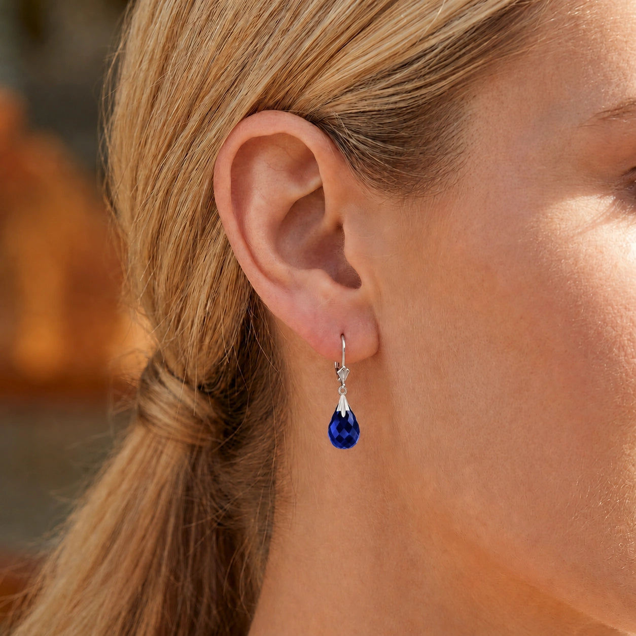 White Gold Celeste Earrings Sapphire 10K — Bianca