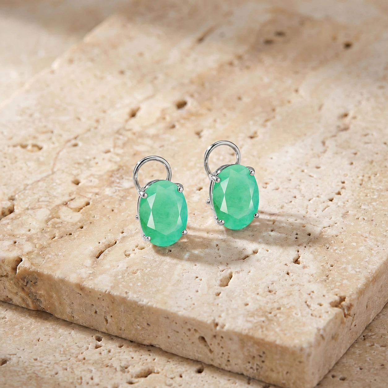 White Gold Emerald — Mariaemanuela