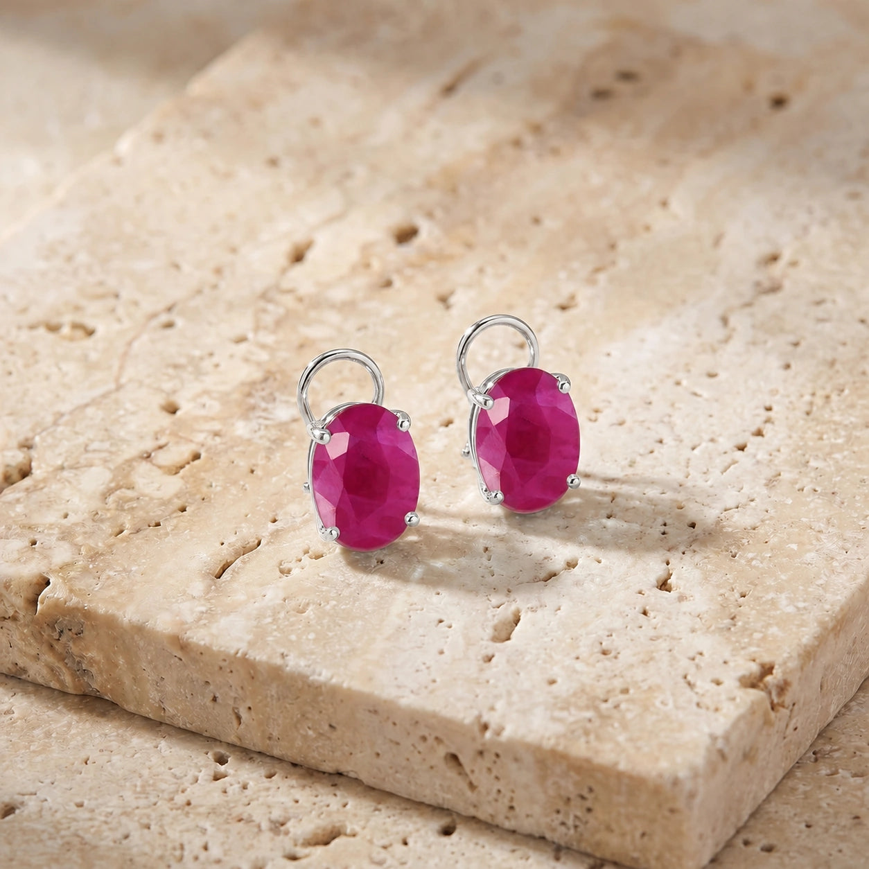 White Gold Ruby — Mariaemanuela