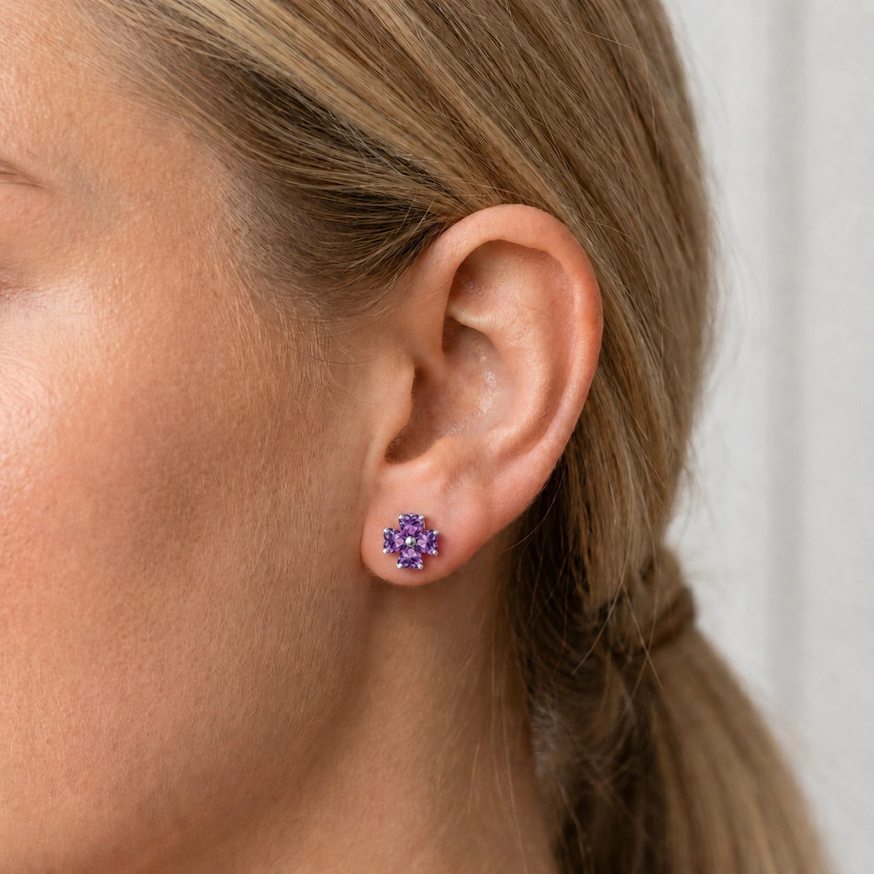 White Gold Amethyst — Mariaemerenziana