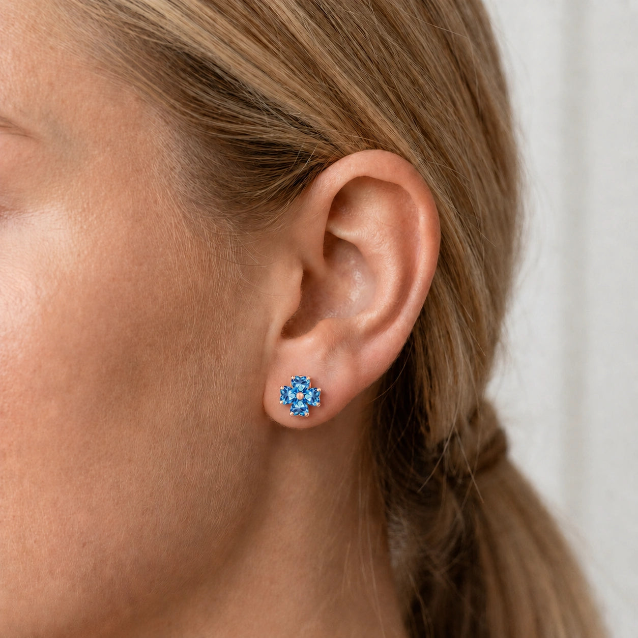 Rose Gold Blue Topaz — Mariaemerenziana