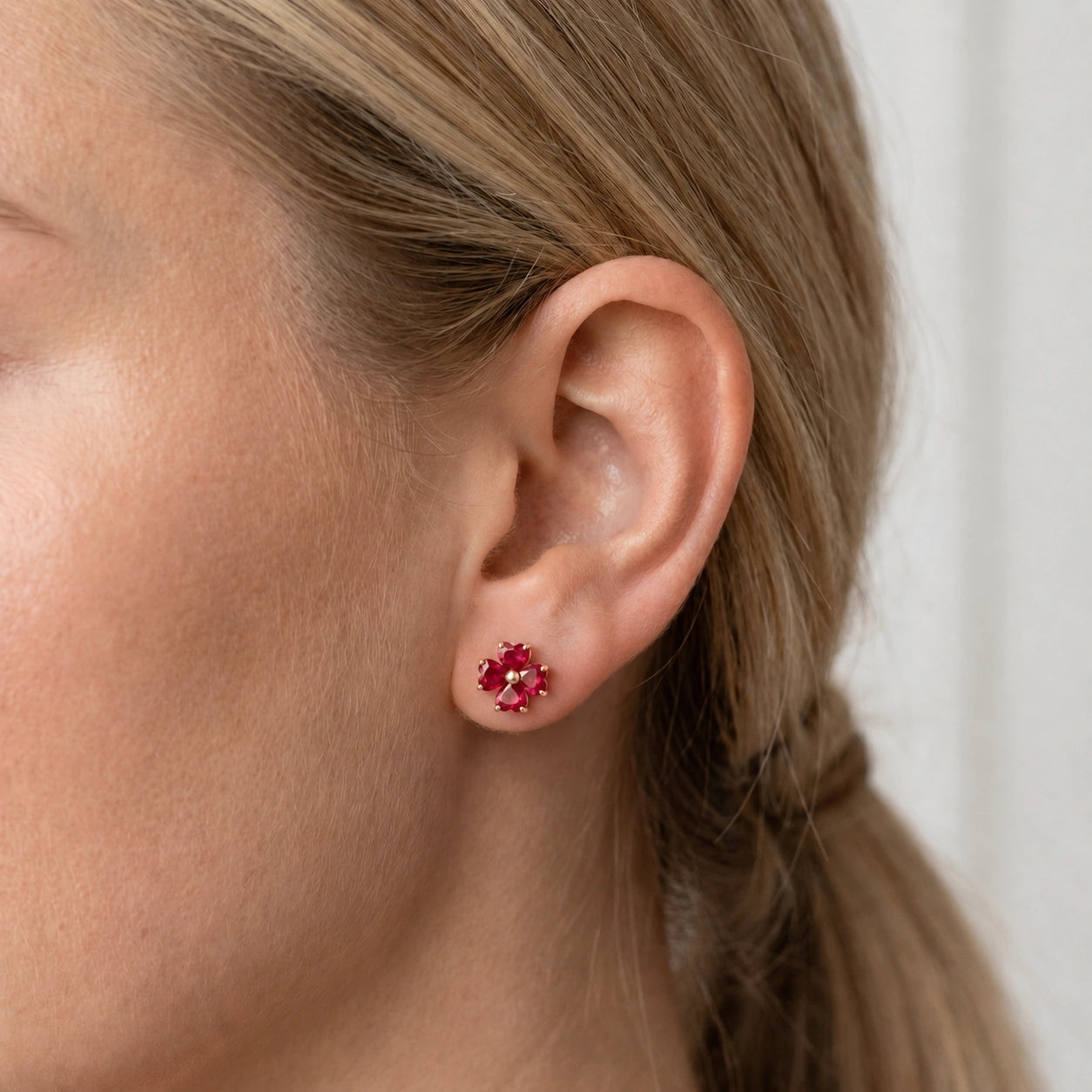 Rose Gold Ruby — Mariaemerenziana