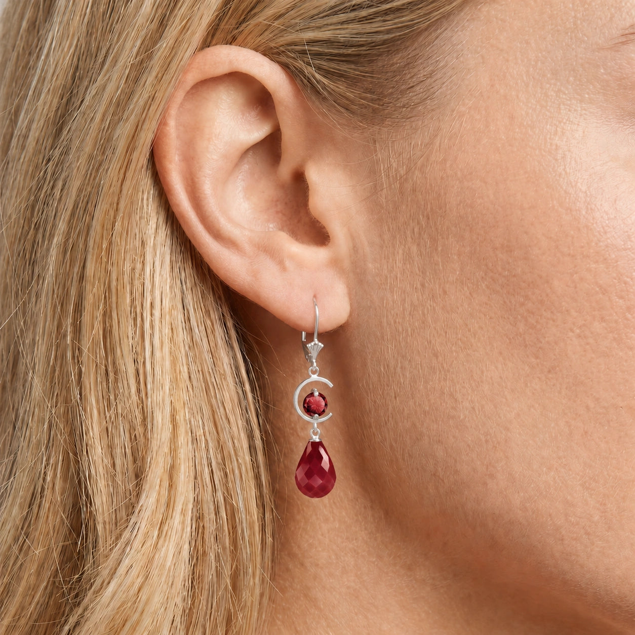 White Gold Ruby — Mariaemma
