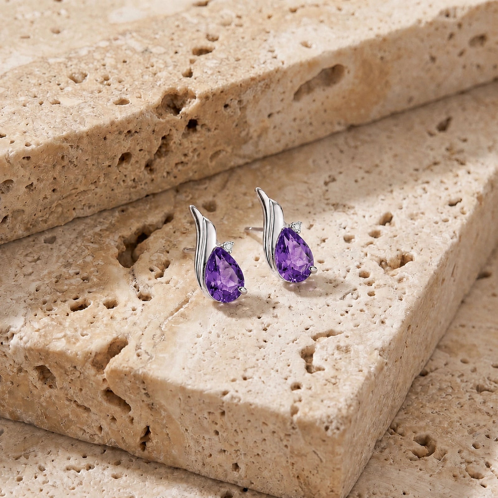 White Gold Amethyst & Diamond — Mariaenrica