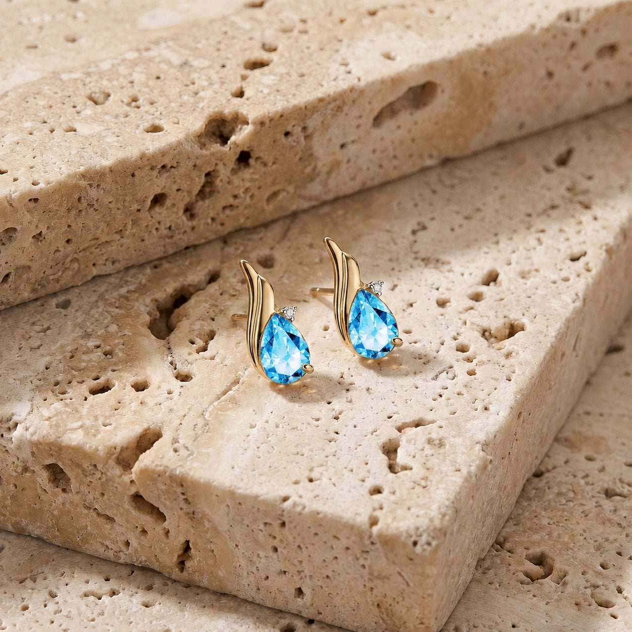Yellow Gold Blue Topaz & Diamond — Mariaenrica